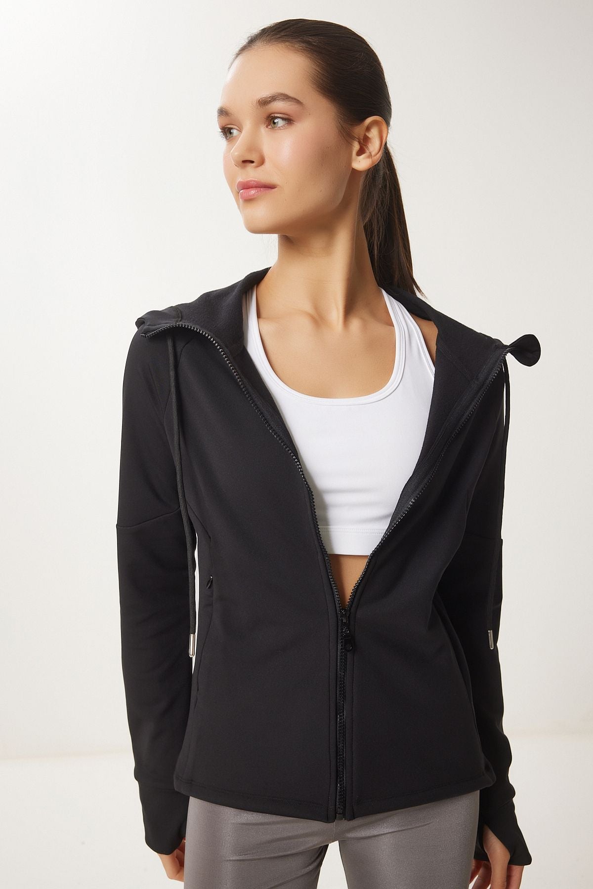 Siyah Parmak Detaylı Kapüşonlu Fermuarlı Örme Sweatshirt VX00007