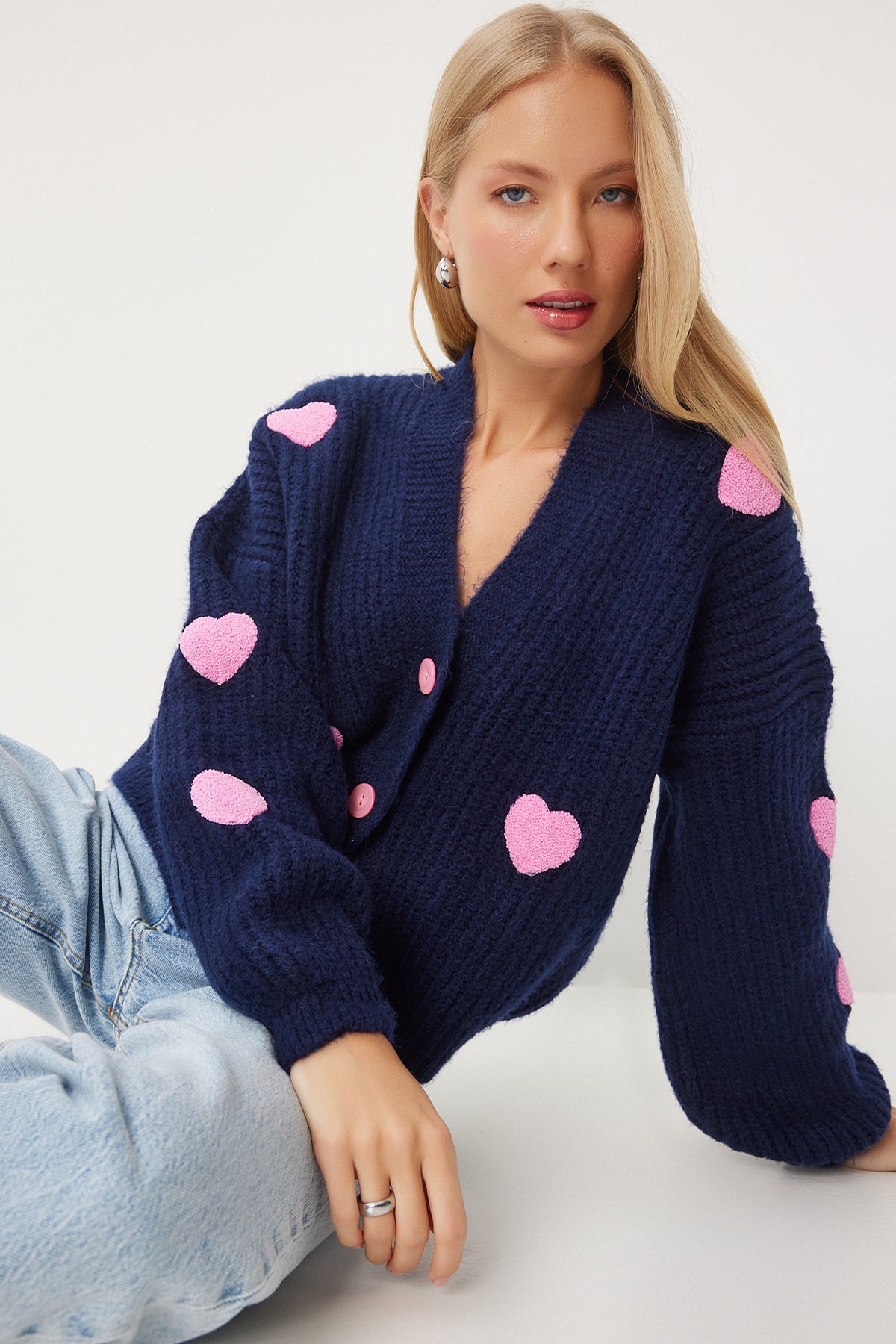 Lacivert Kalp Motifli Oversize Triko Hırka PF00084