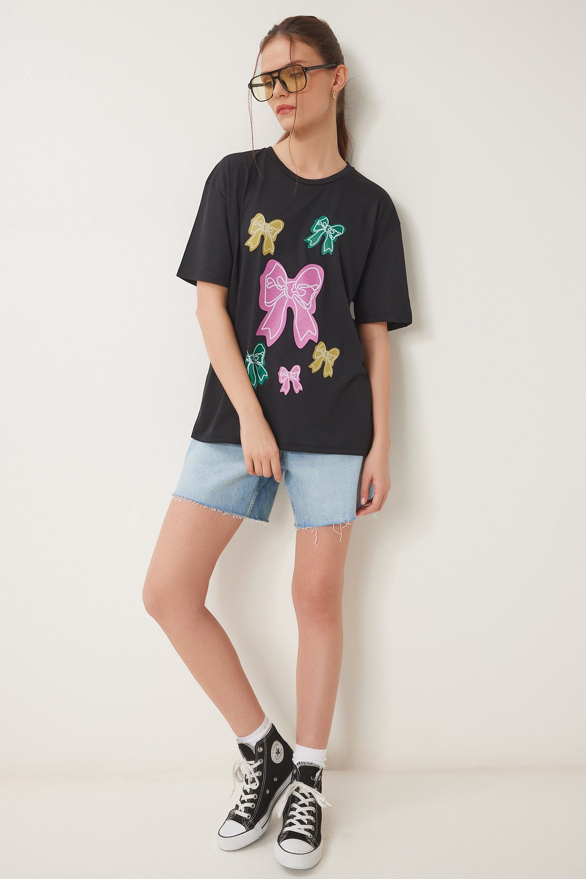 Siyah Fiyonk Baskılı Örme T-Shirt VN00024