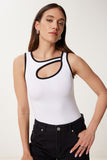 Beyaz Kontrast Cut Out Detaylı Örme Bluz US00965