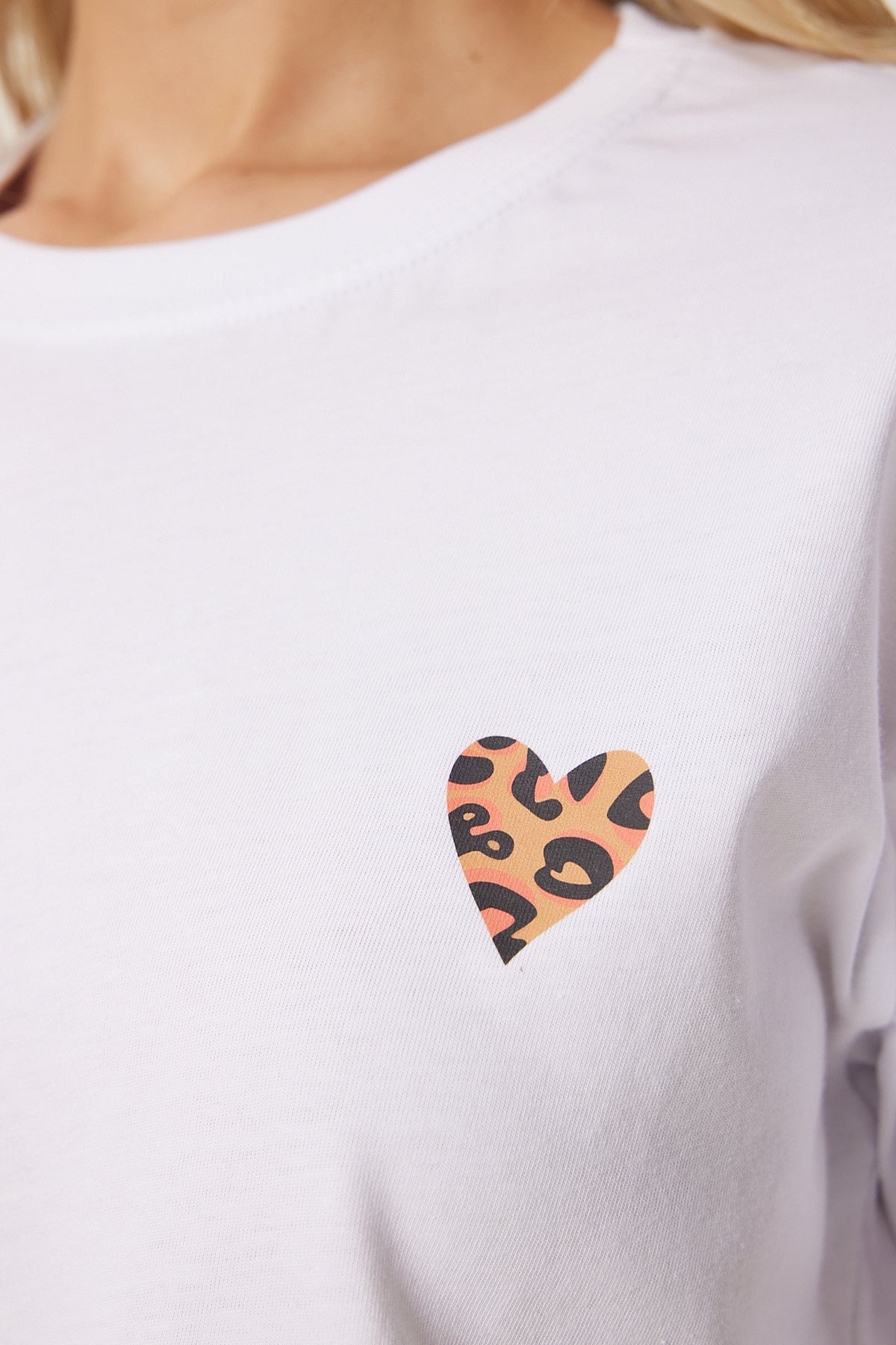 Beyaz Kalp Baskılı Pamuklu Kısa Örme T-Shirt AN00224