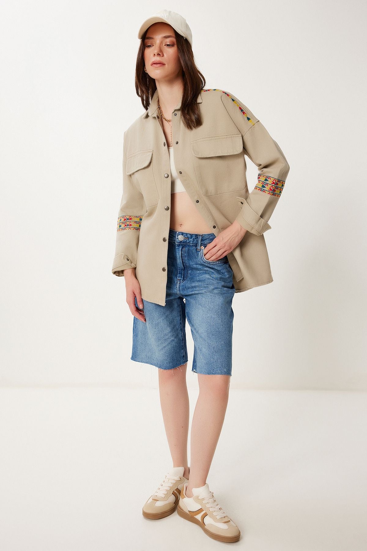 Bej Etnik Nakışlı Oversize Gabardin Gömlek Ceket SA00039