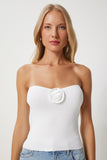 Ekru Gül Detaylı Straplez Crop Triko Bluz  FN03368