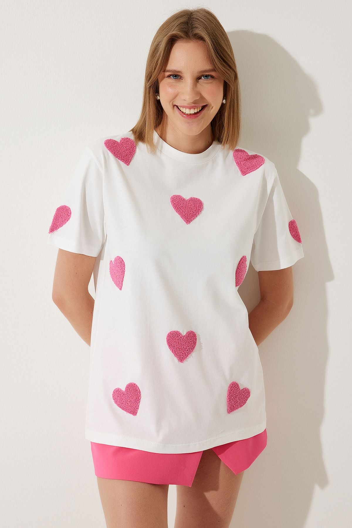 Beyaz Dokulu Kalpli Oversize Örme T-Shirt CR00433