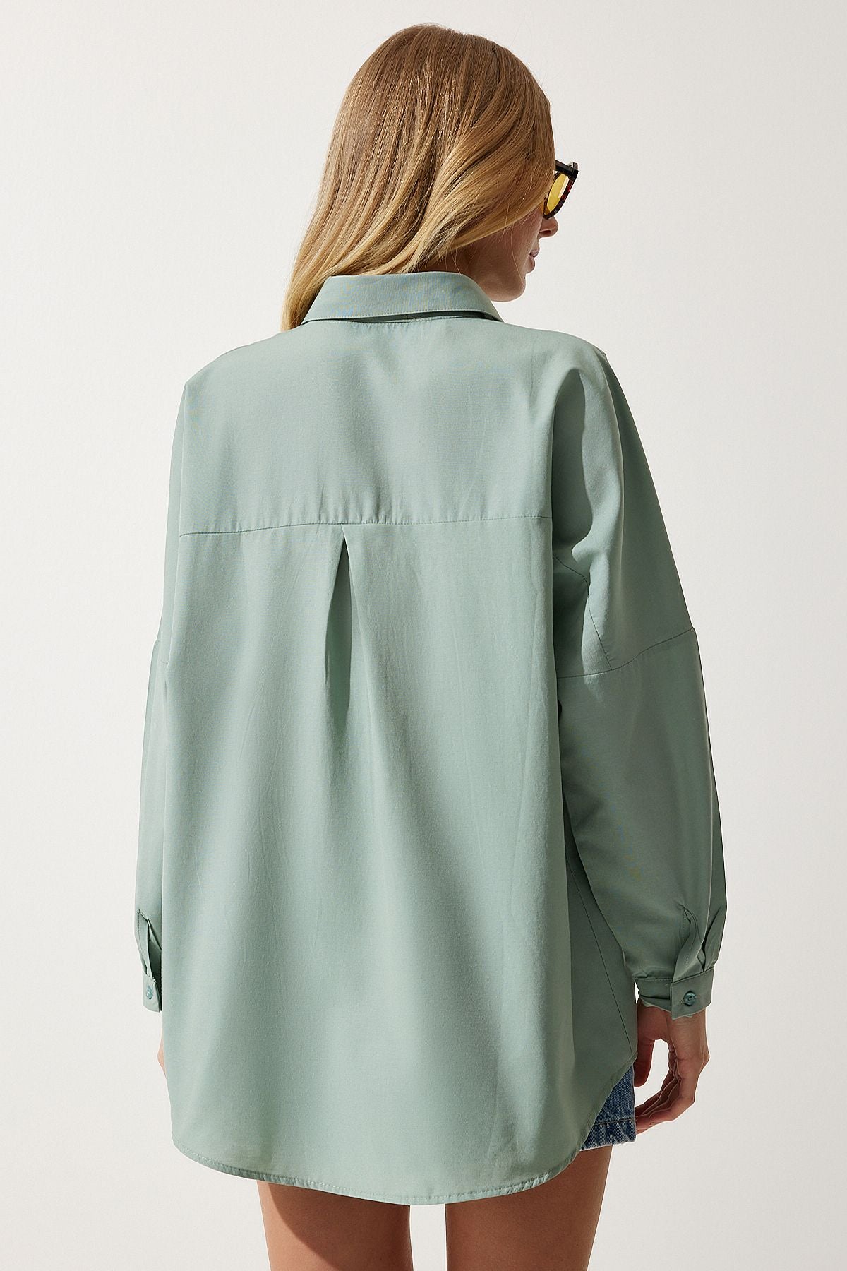 Çağla Yeşili Oversize Uzun Basic Gömlek DD00842