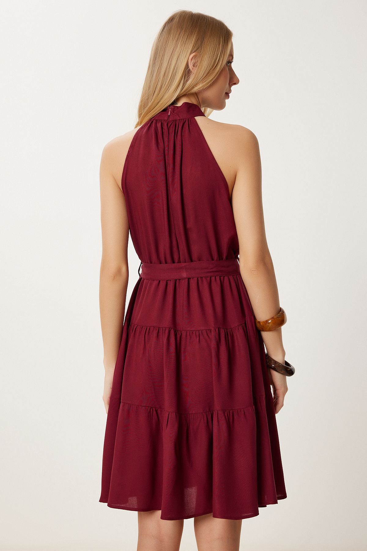 Bordo Halter Yaka Volanlı Viskon Elbise AN00254