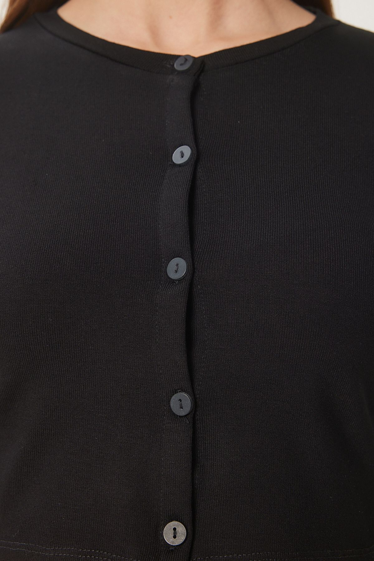 Siyah Çilek Örme Crop Bolero Hırka UB00384