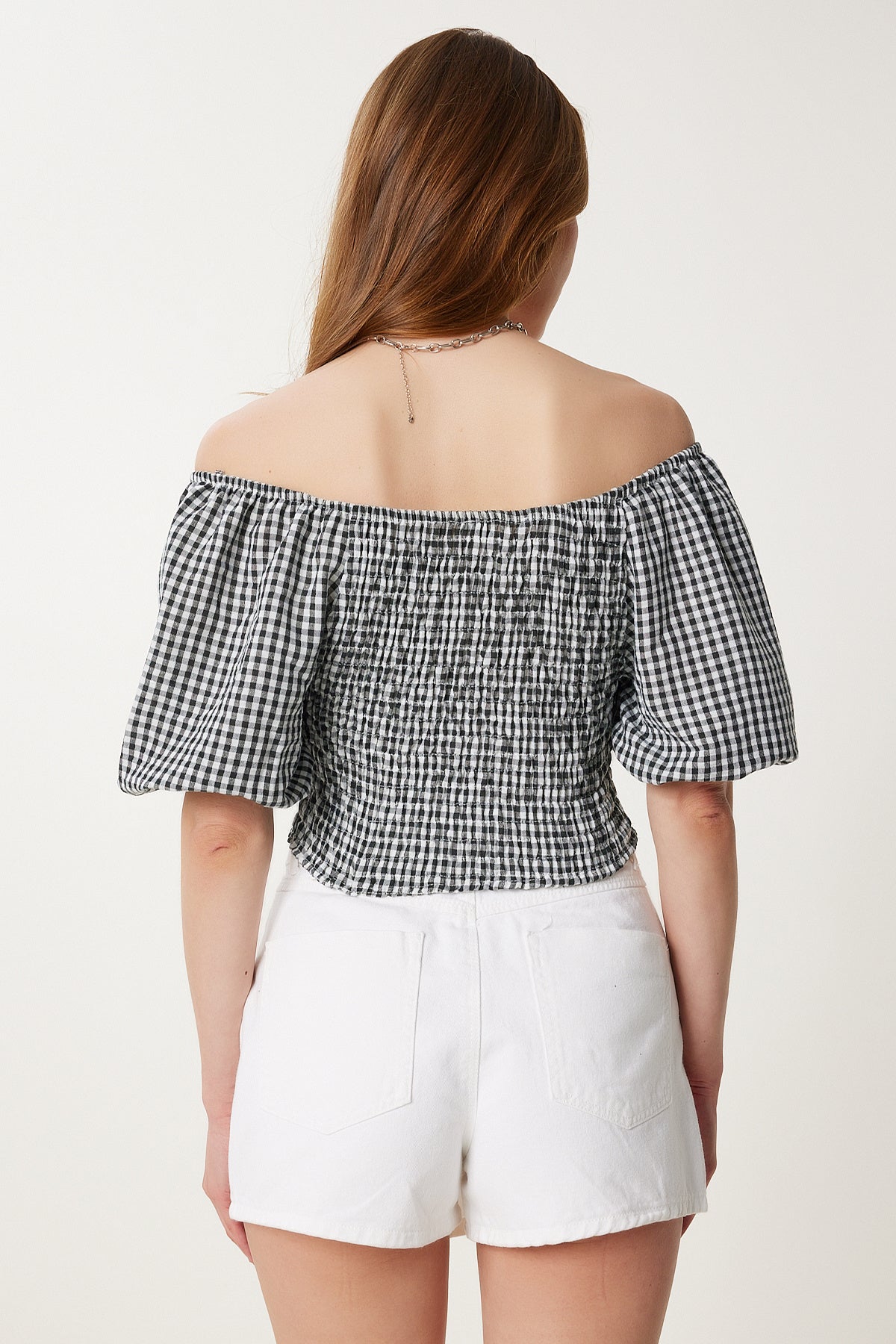 Siyah Kareli Carmen Yaka Esnek Crop Keten Bluz TP00079