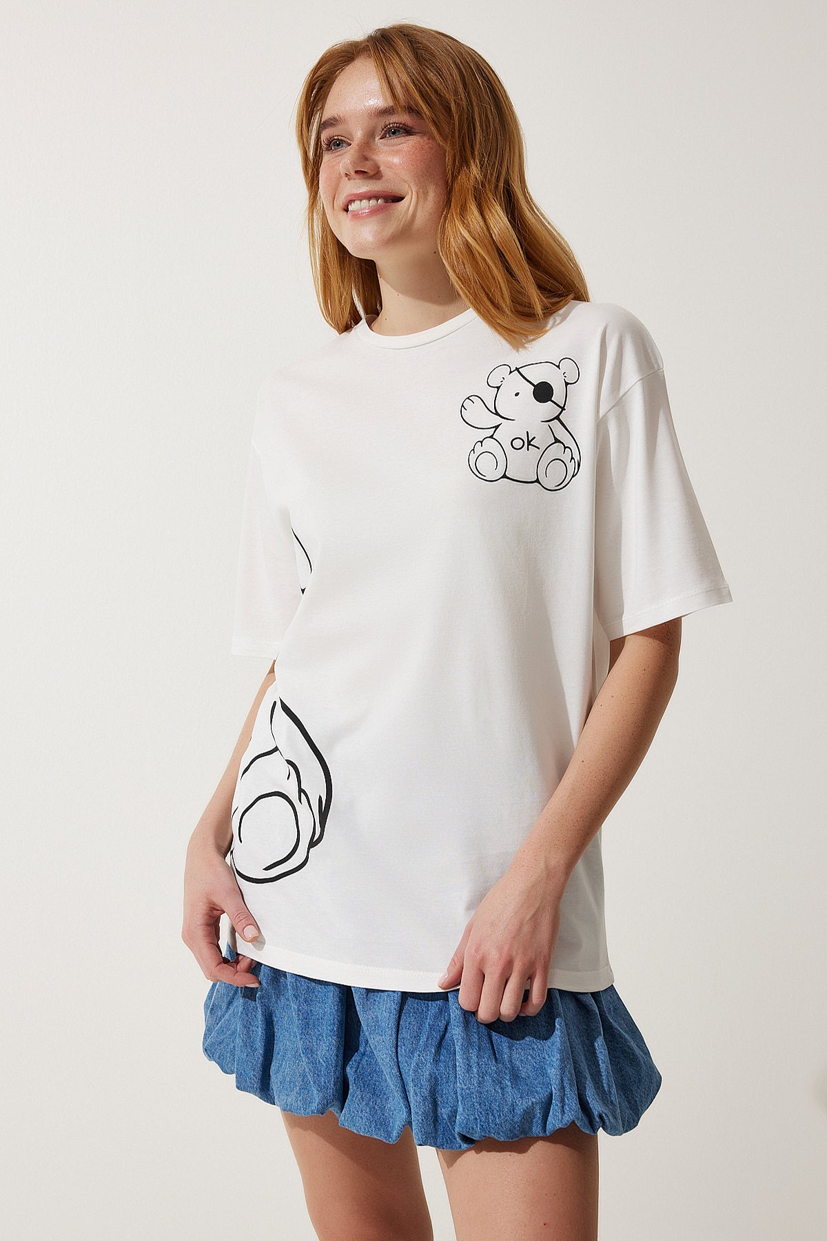 Beyaz Baskılı Oversize Örme T-Shirt HF00457