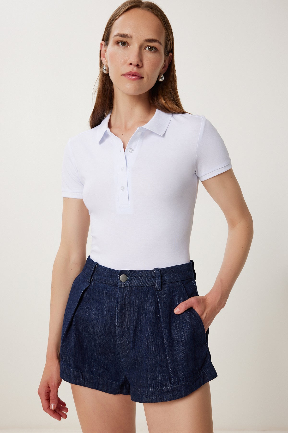 Beyaz Polo Yaka Örme T-Shirt FK00039
