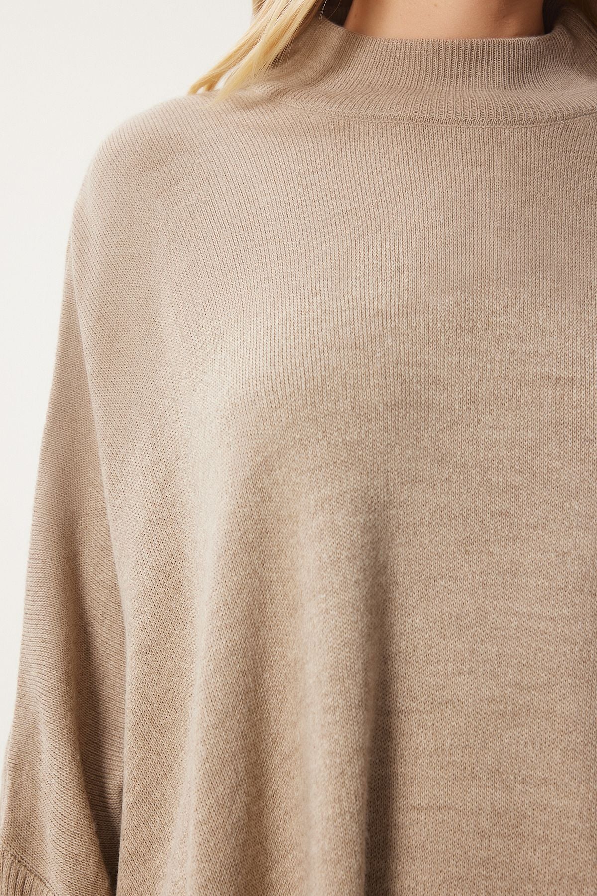 Bej Yandan Yırtmaçlı Oversize Panço Kazak YY00005