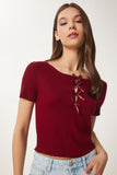 Bordo Fiyonklu Örme T-Shirt MC00296