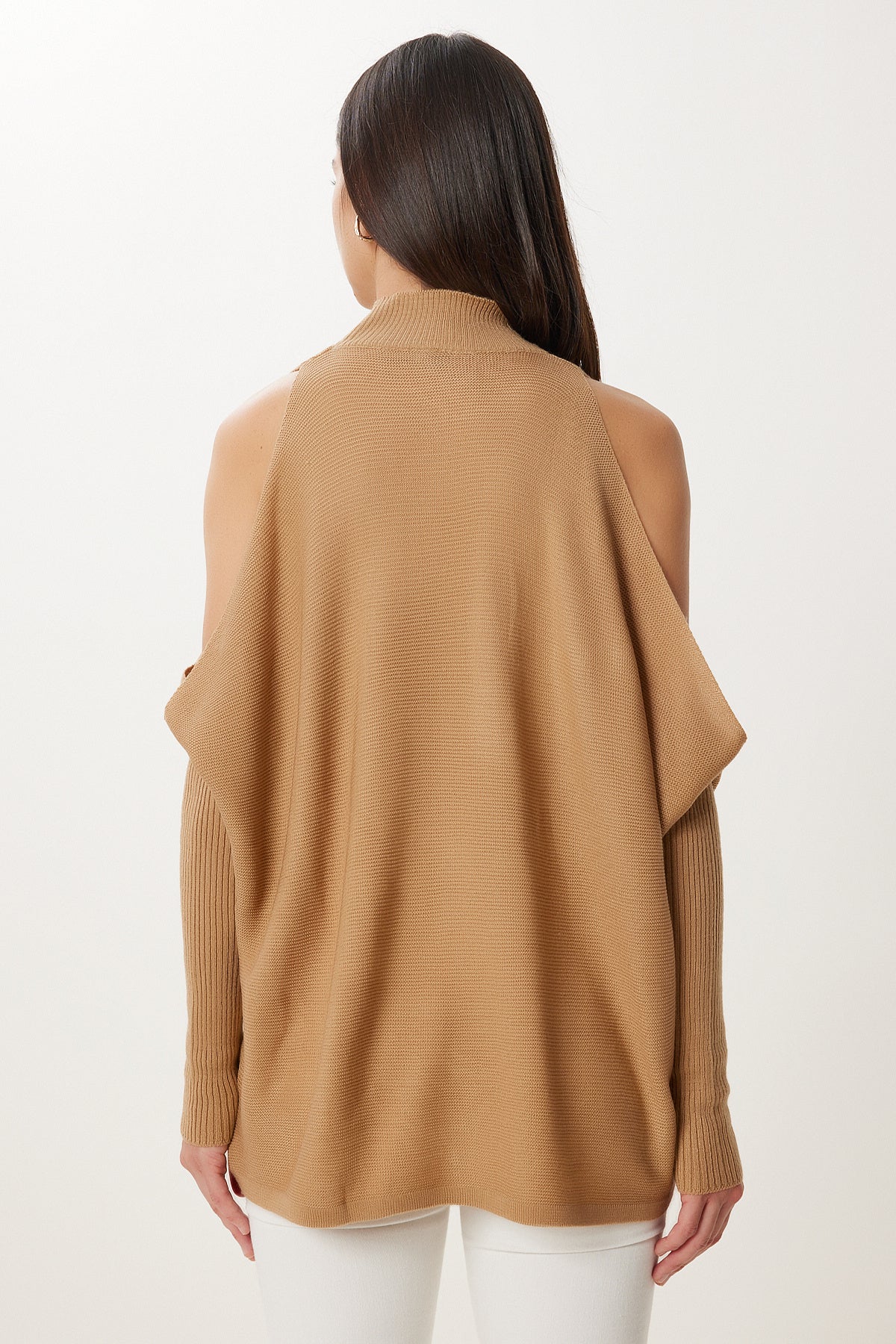 Bisküvi Cut Out Detaylı Oversize Triko Kazak AS00015