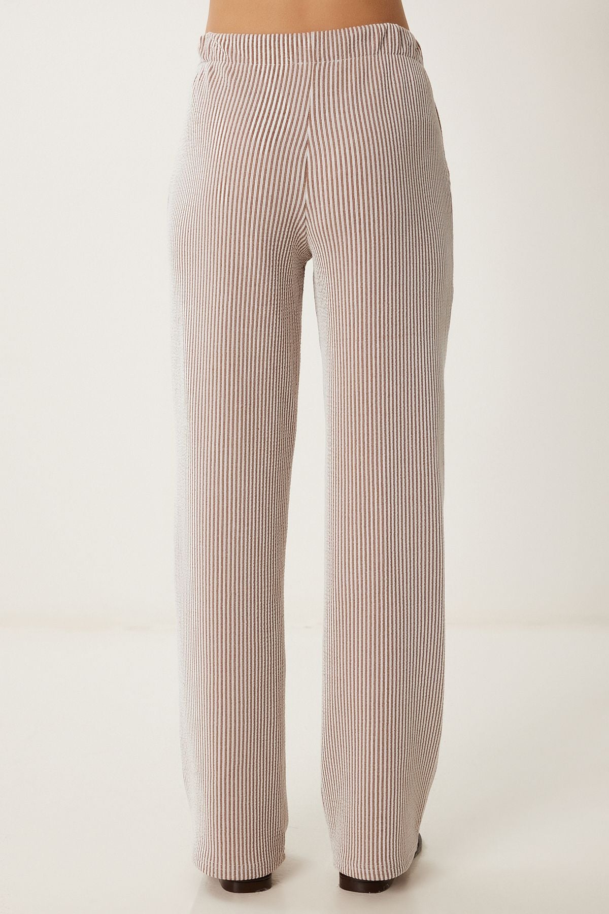 Kahverengi Kemik Çizgili Geniş Paça Örme Pantolon HW00018