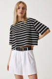 Siyah Beyaz Çizgili Oversize Crop Örme T-Shirt BP00162
