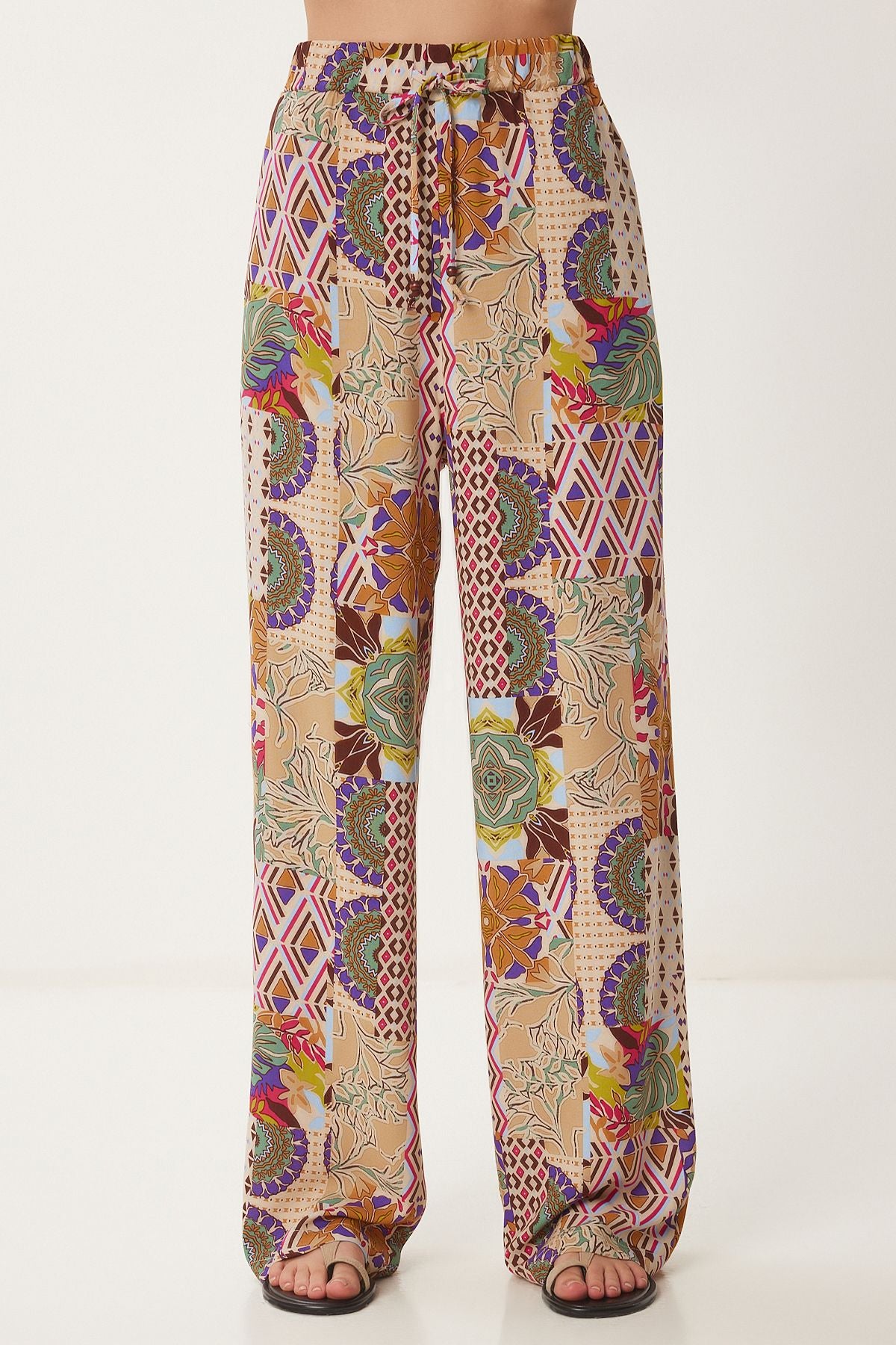 Krem Pembe Desenli Yazlık Geniş Paça Pantolon CR00489