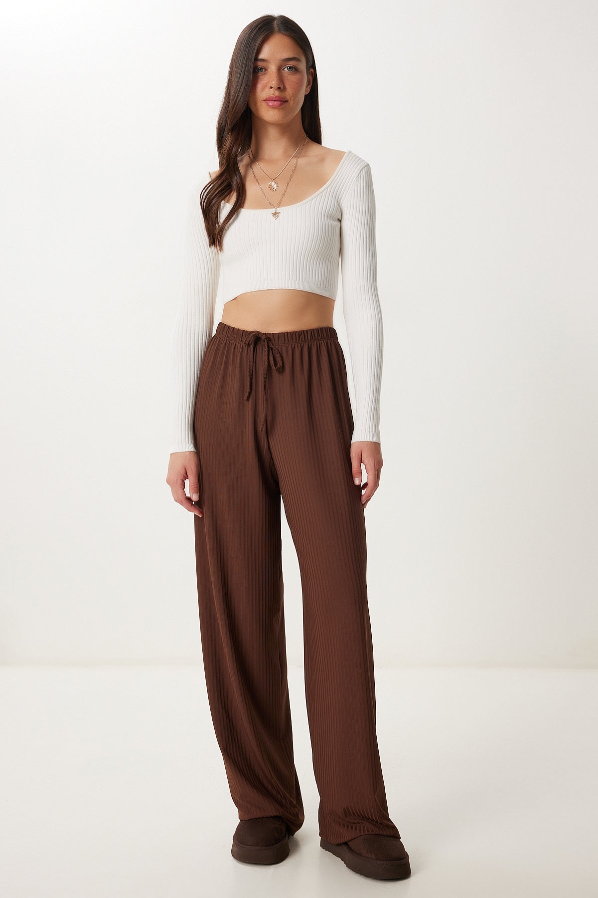 Kahverengi Geniş Paça Rahat Örme Pantolon PB00054