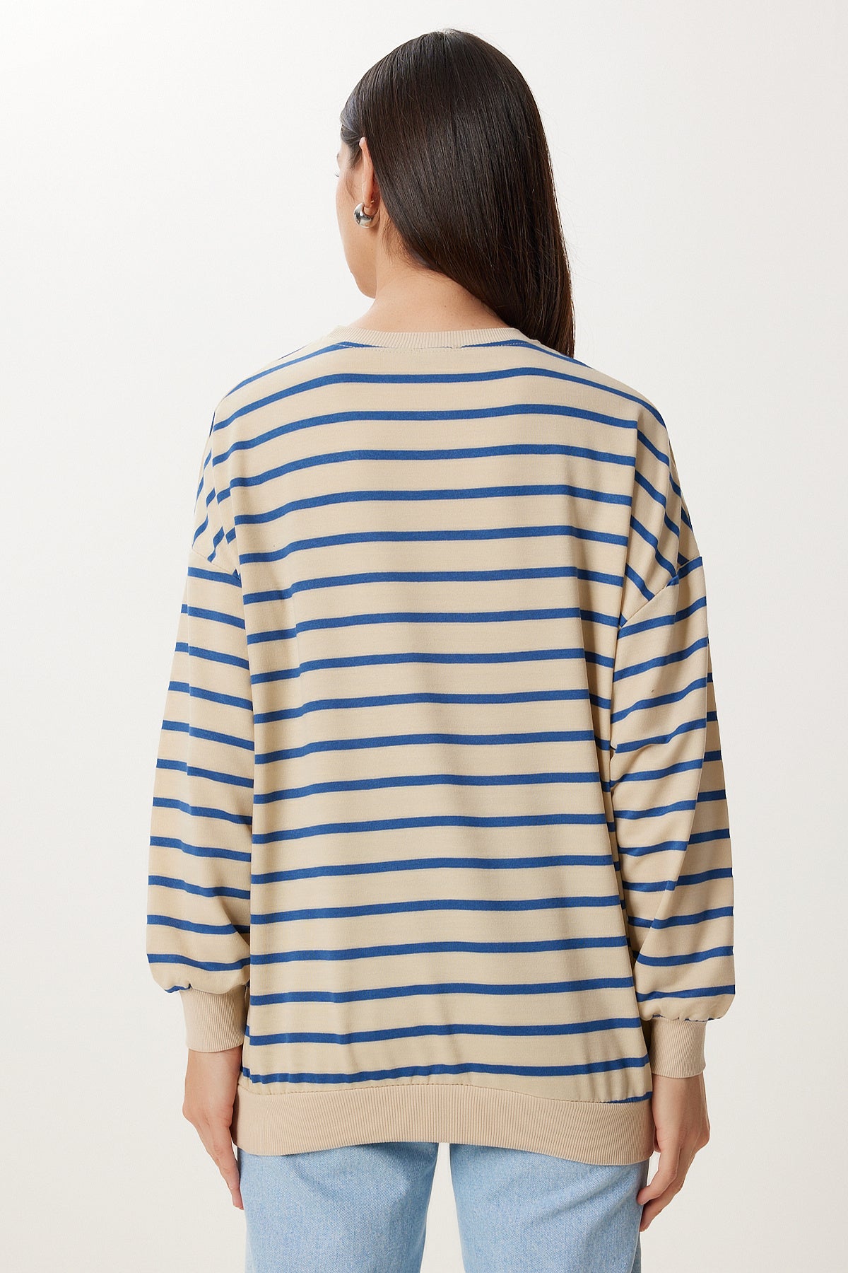 Krem Mavi Çizgili Oversize Örme Sweatshirt ZV00339