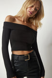 Siyah Katlı Carmen Yaka Örme Crop Bluz TO00086