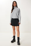 Gri Parmak Geçmeli Crop Fitilli Triko Kazak MX00238