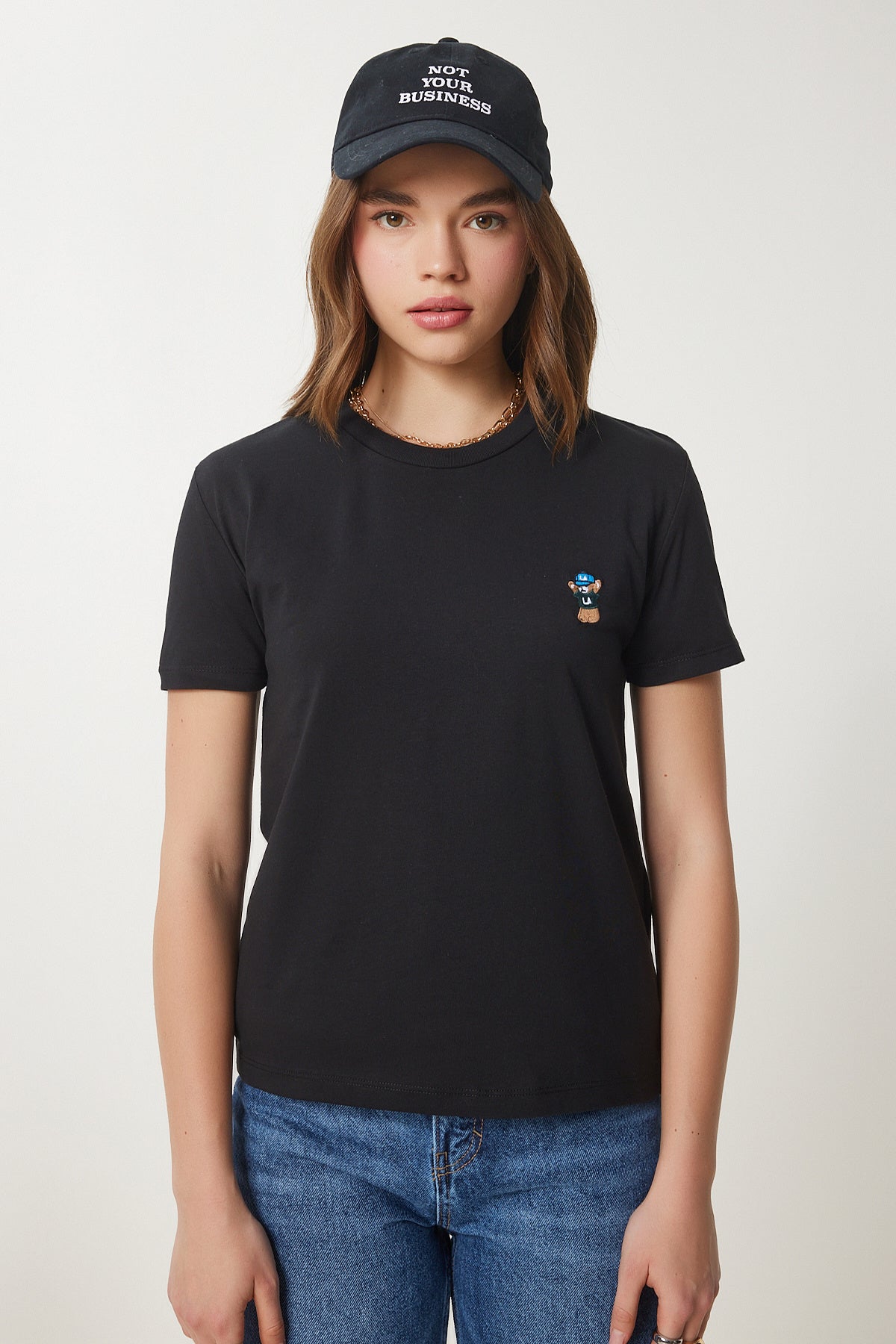 Siyah Ayıcık İşlemeli Pamuklu Örme T-Shirt CR00455