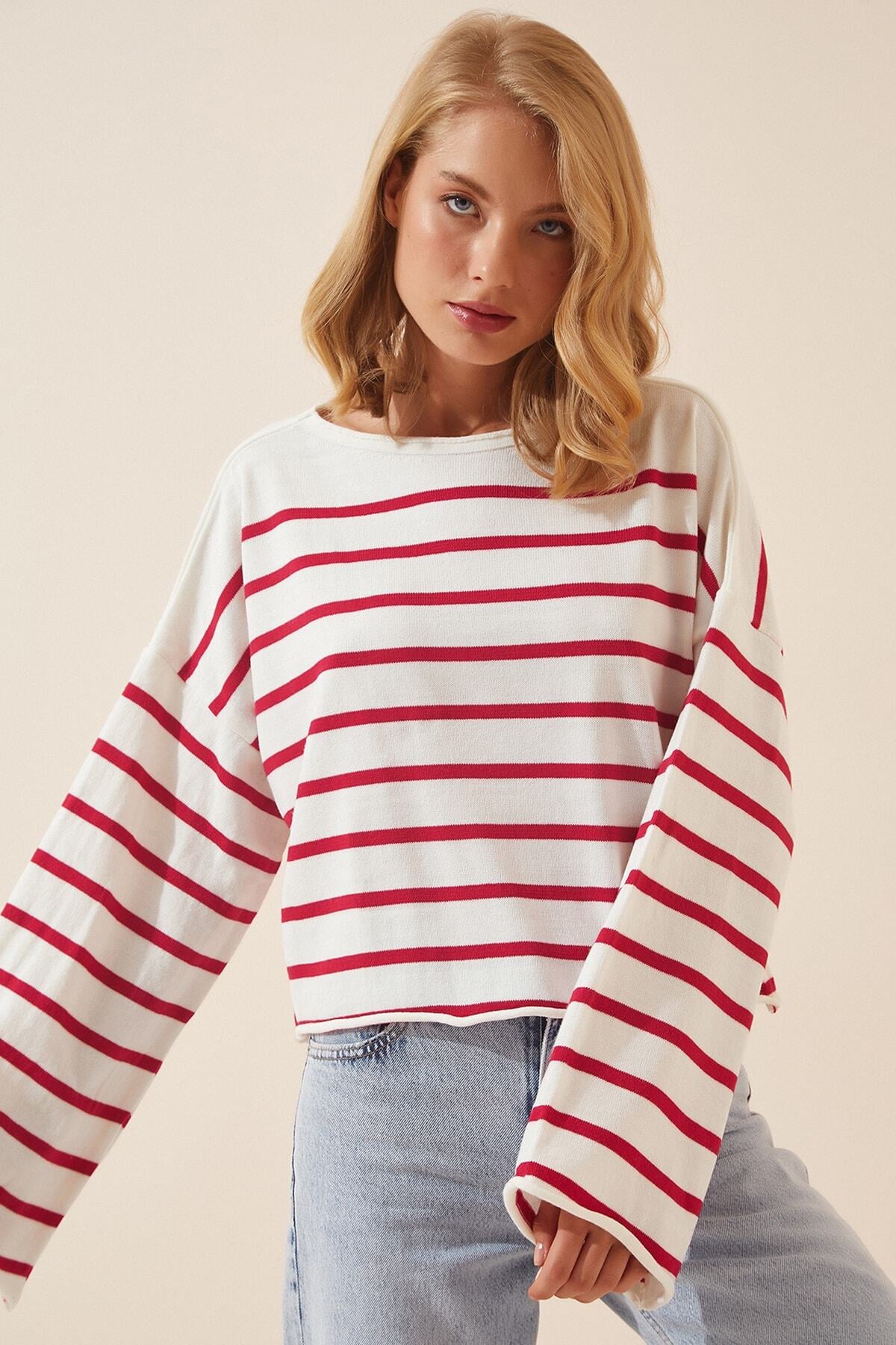 Kırmızı Beyaz Çizgili Oversize Crop Triko Kazak  US00659