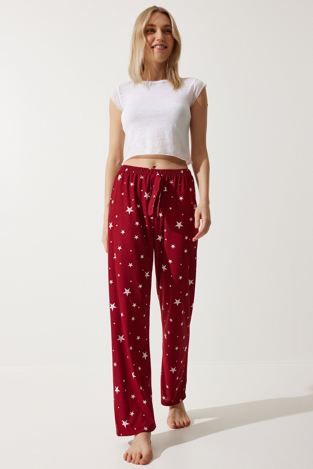 Canlı Kırmızı Desenli Yumuşak Dokulu Örme Pijama GF00002