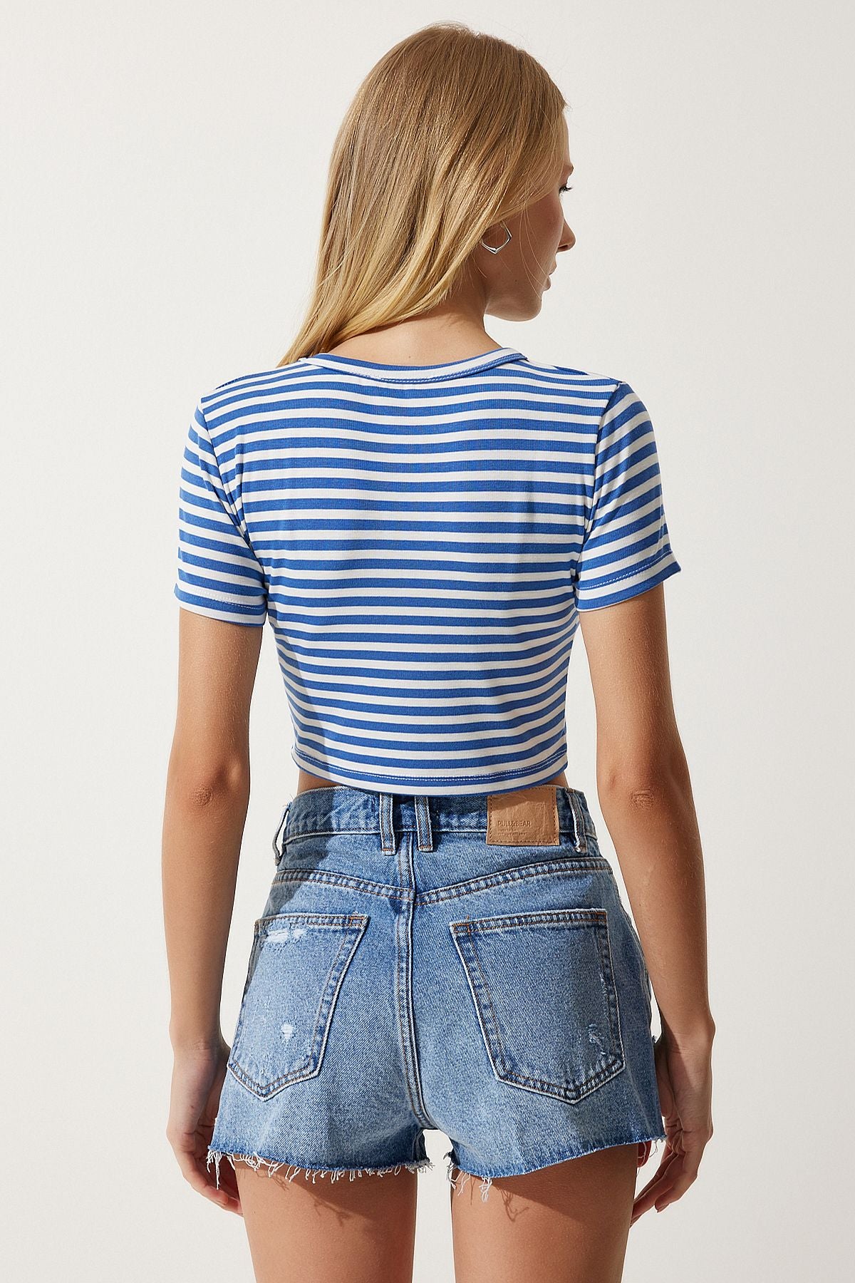 Mavi Çizgili Crop Örme T-Shirt NJ00139