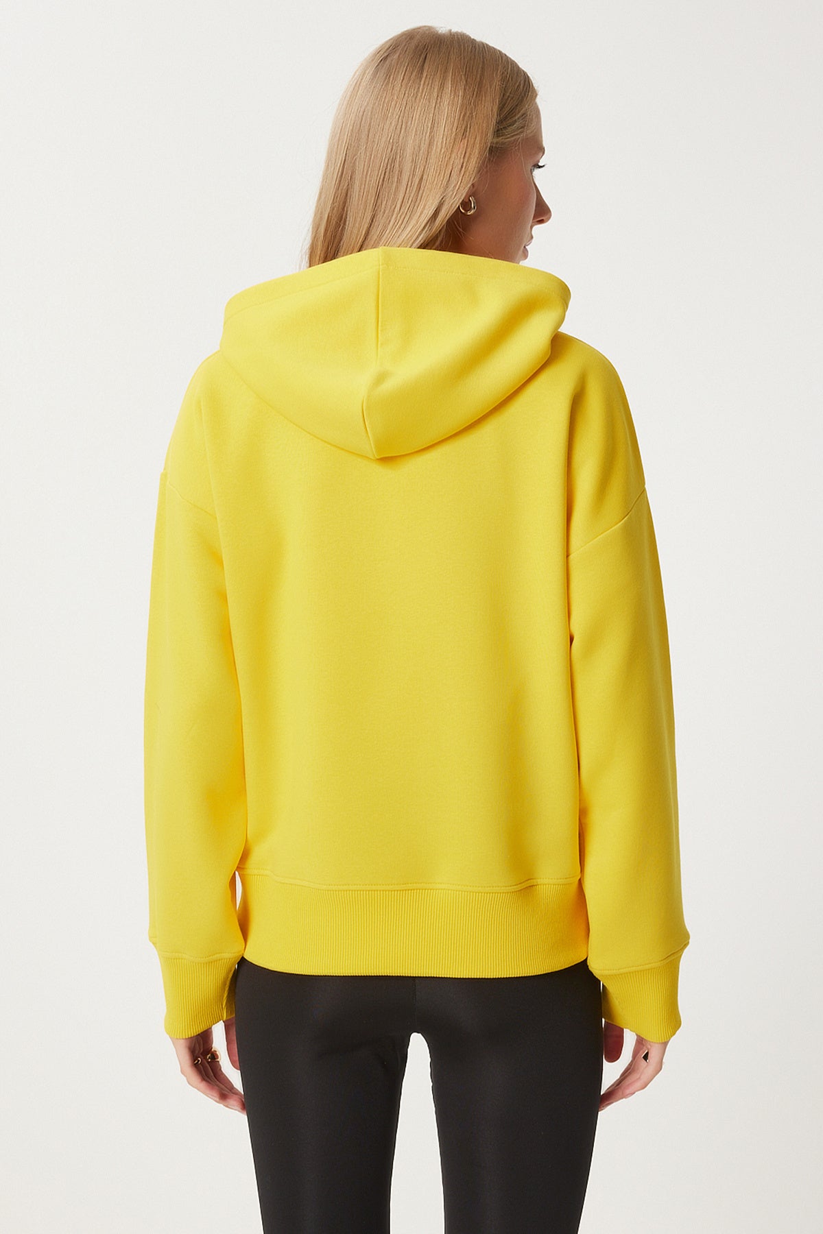 Sarı Kapüşonlu Şardonlu Sweatshirt OW00050