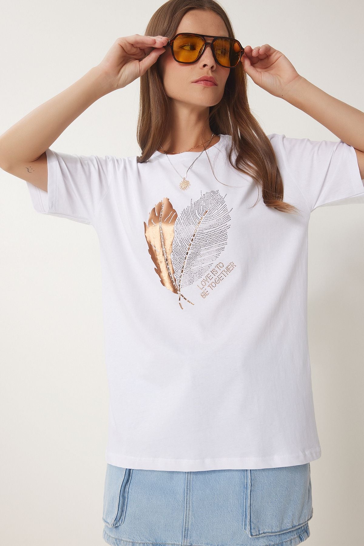 Beyaz Taş Detaylı Baskılı Örme T-Shirt BW00004