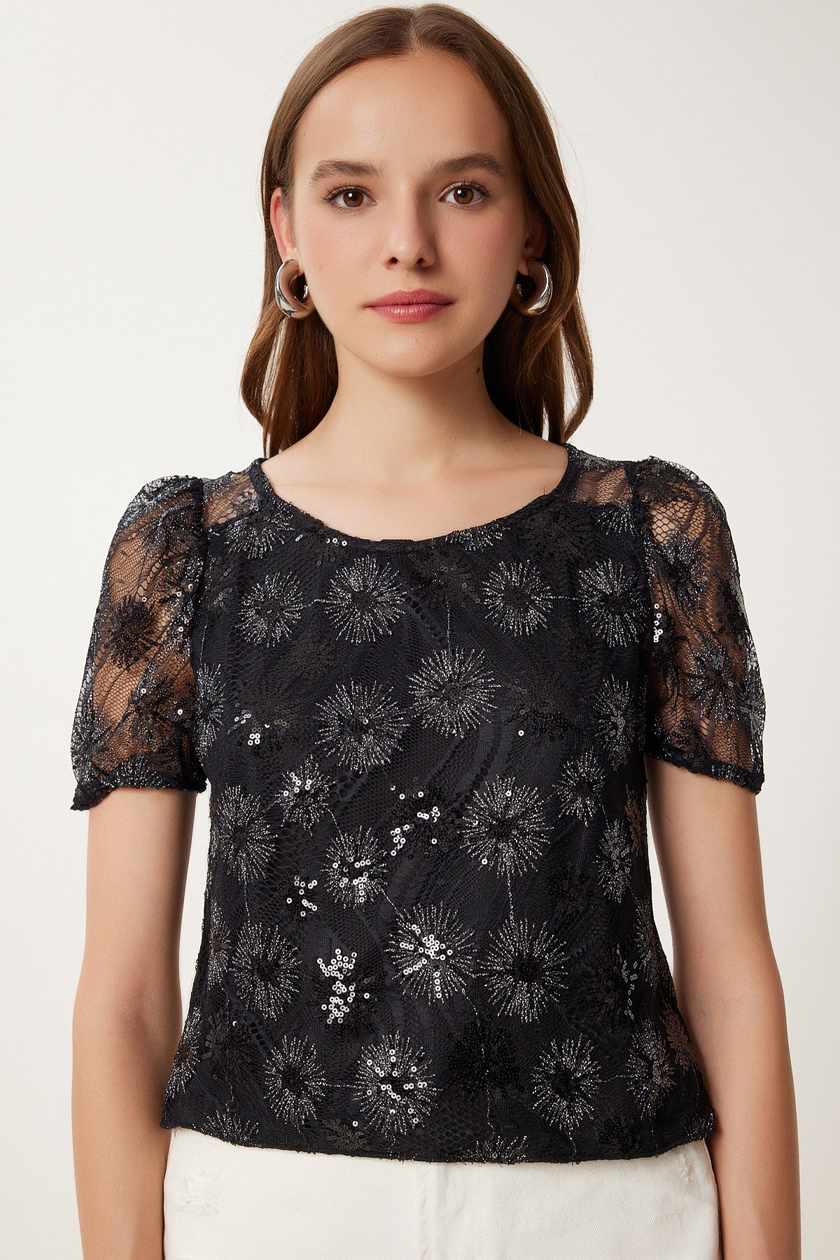 Siyah Pul İşlemeli Transparan Crop Bluz TP00065