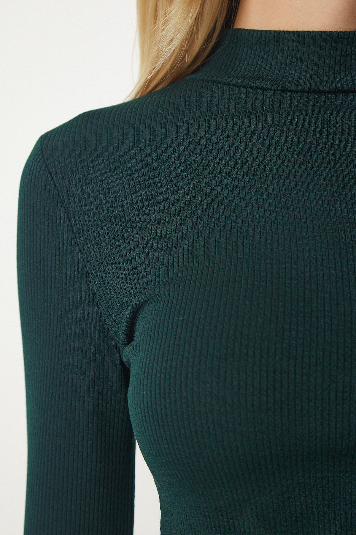 Zümrüt Yeşili Dik Yaka Fitilli Kaşkorse Crop Bluz ub00165