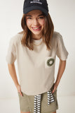 Krem Nakış Cepli Pamuklu T-Shirt CR00451