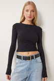 Siyah Bisiklet Yaka Crop Örme Bluz EN00631