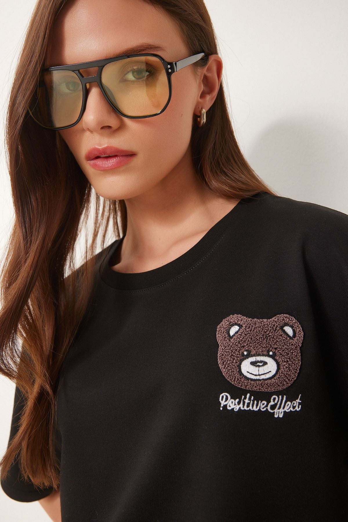 Siyah Ayıcık Armalı Crop Örme T-Shirt ZV00298
