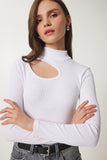 Beyaz Cut Out Detaylı Fitilli Örme Bluz GT00065