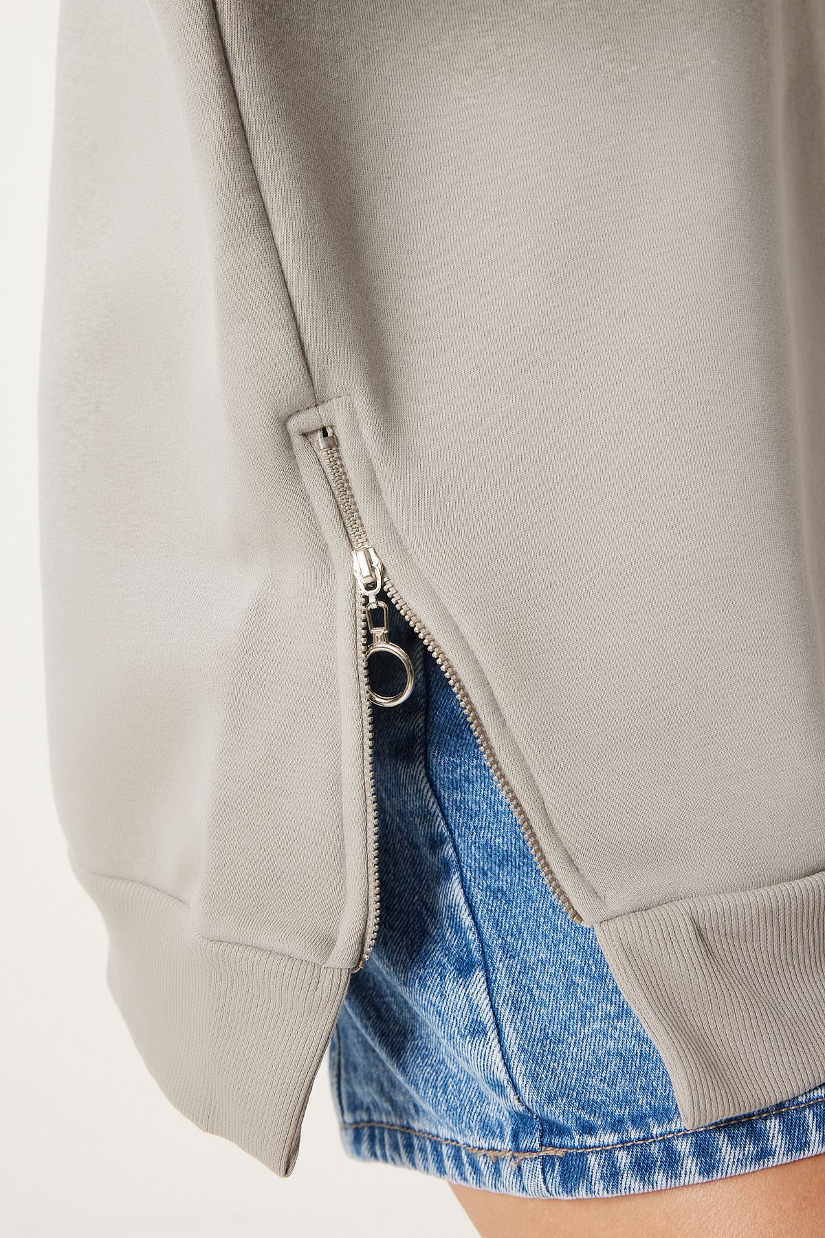 Taş Grisi Fermuar Detaylı Şardonlu Örme Sweatshirt UB00148