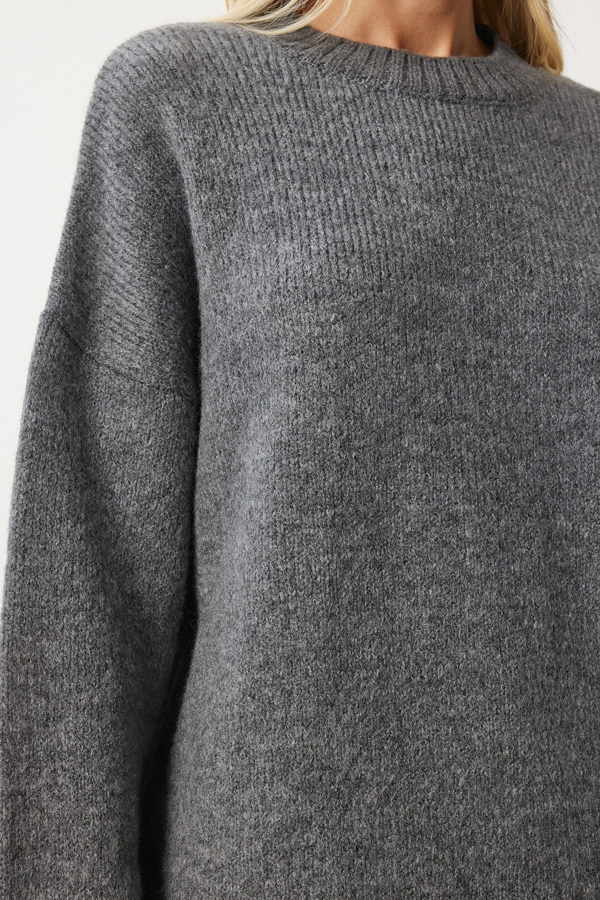 Antrasit Yumuşak Dokulu Oversize Triko Kazak PF00096
