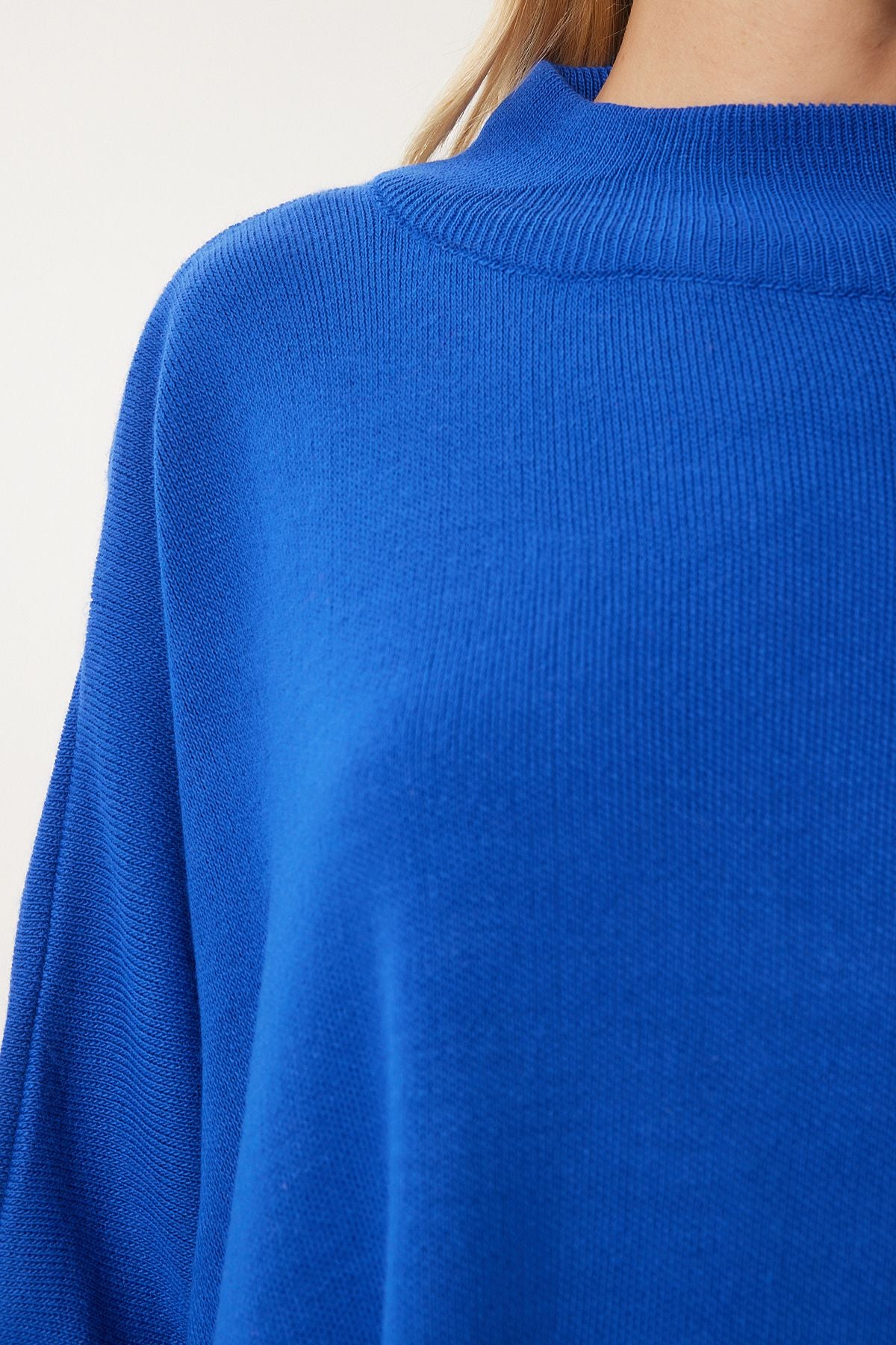 Mavi Yandan Yırtmaçlı Oversize Panço Kazak YY00005