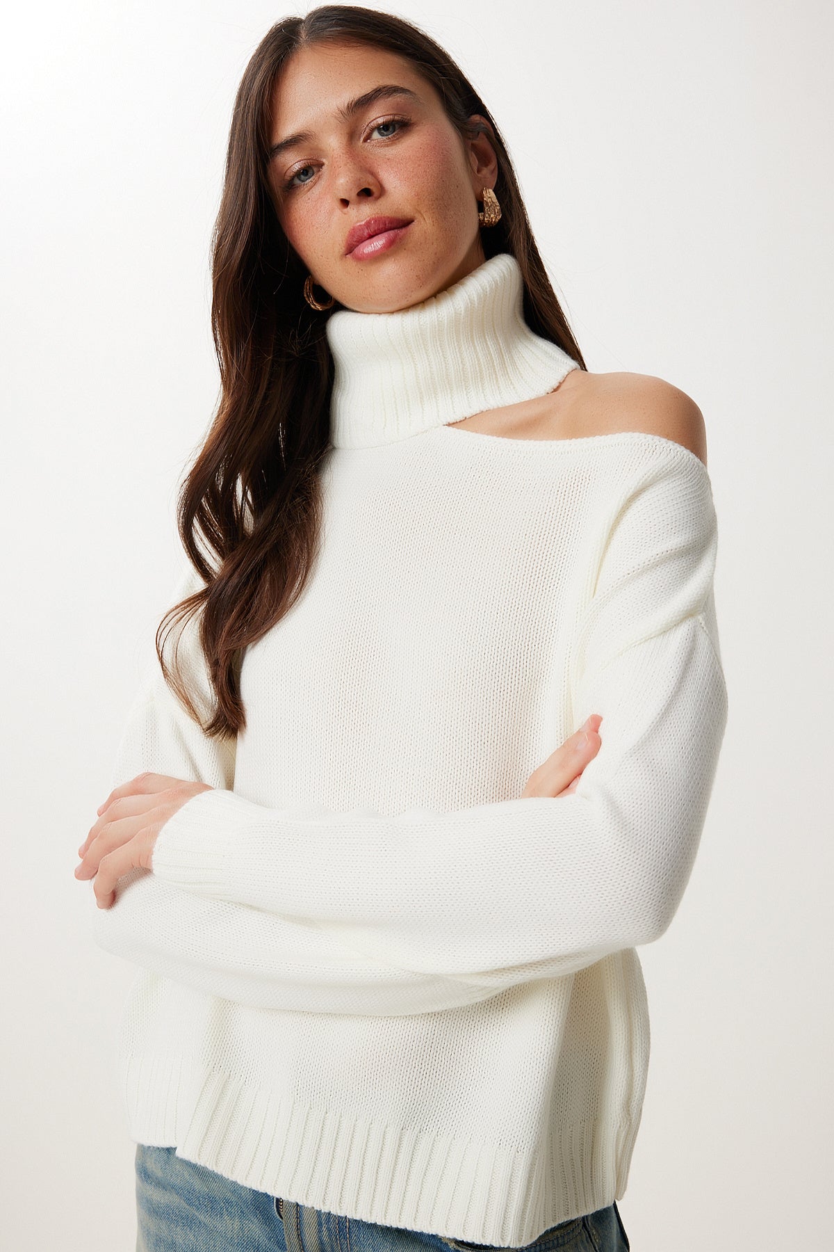 Ekru Cut Out Detaylı Balıkçı Yaka Triko Kazak PN00068