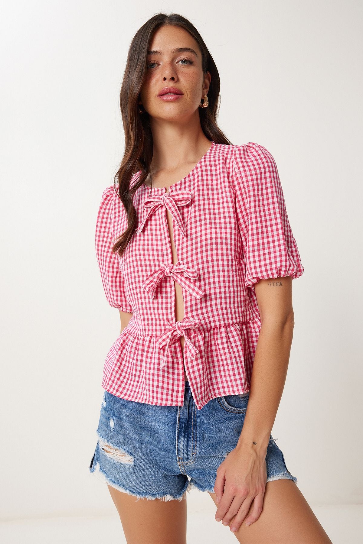 Pembe Kareli Bağlama Detaylı Keten Bluz TP00094