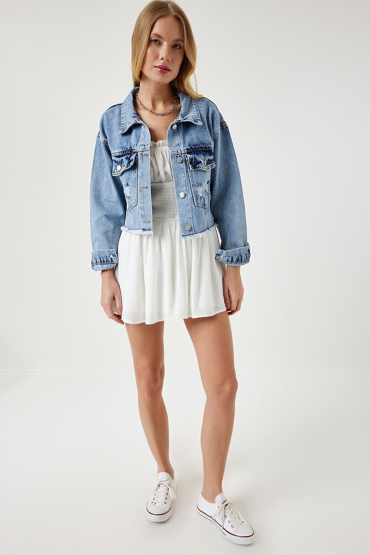 Açık Mavi Püskül Detaylı Denim Crop Ceket RV00159