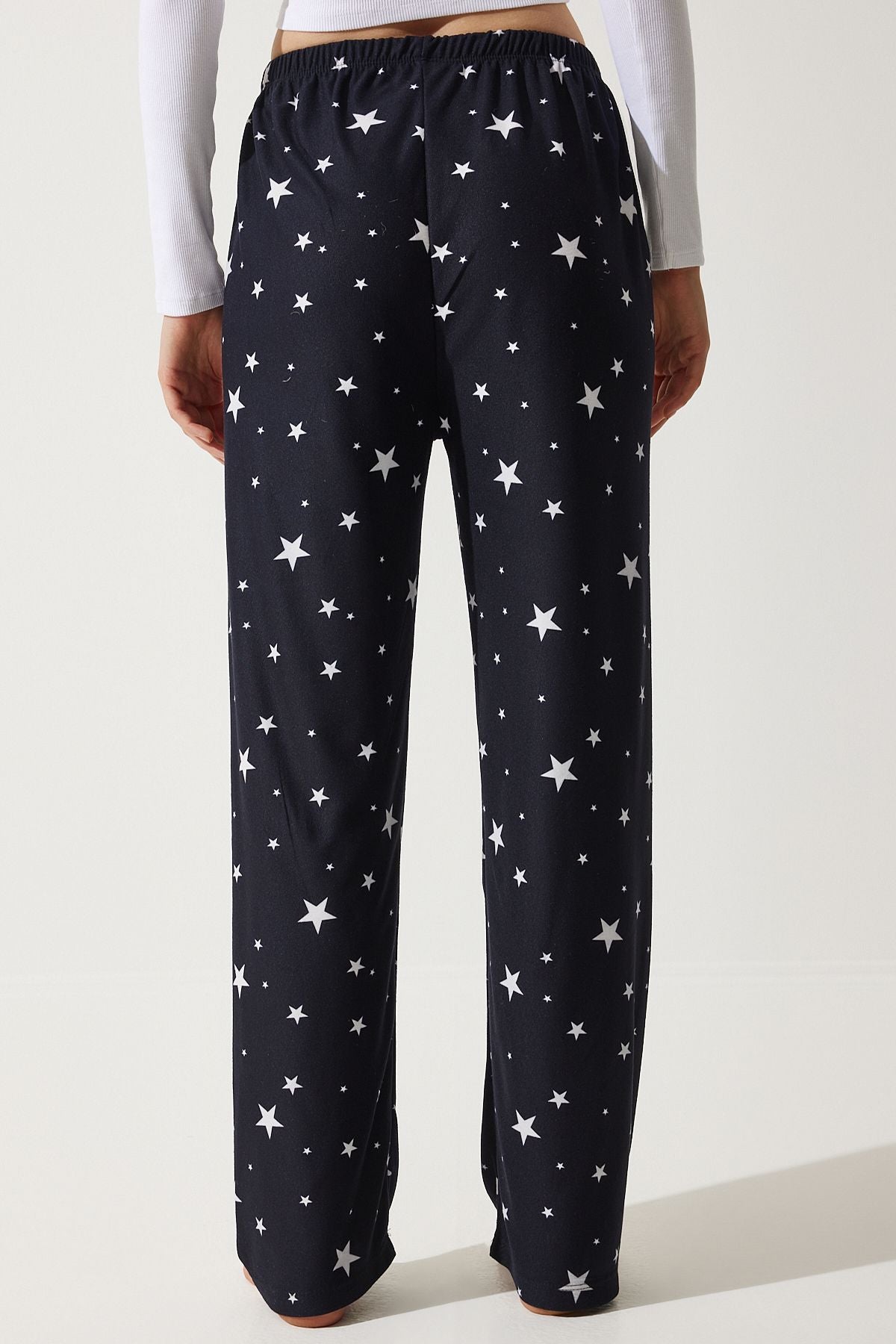 Siyah Desenli Yumuşak Dokulu Örme Pijama GF00002