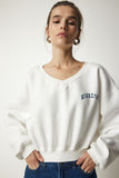 Ekru V Yaka Oversize Crop Örme Sweatshirt MC00239