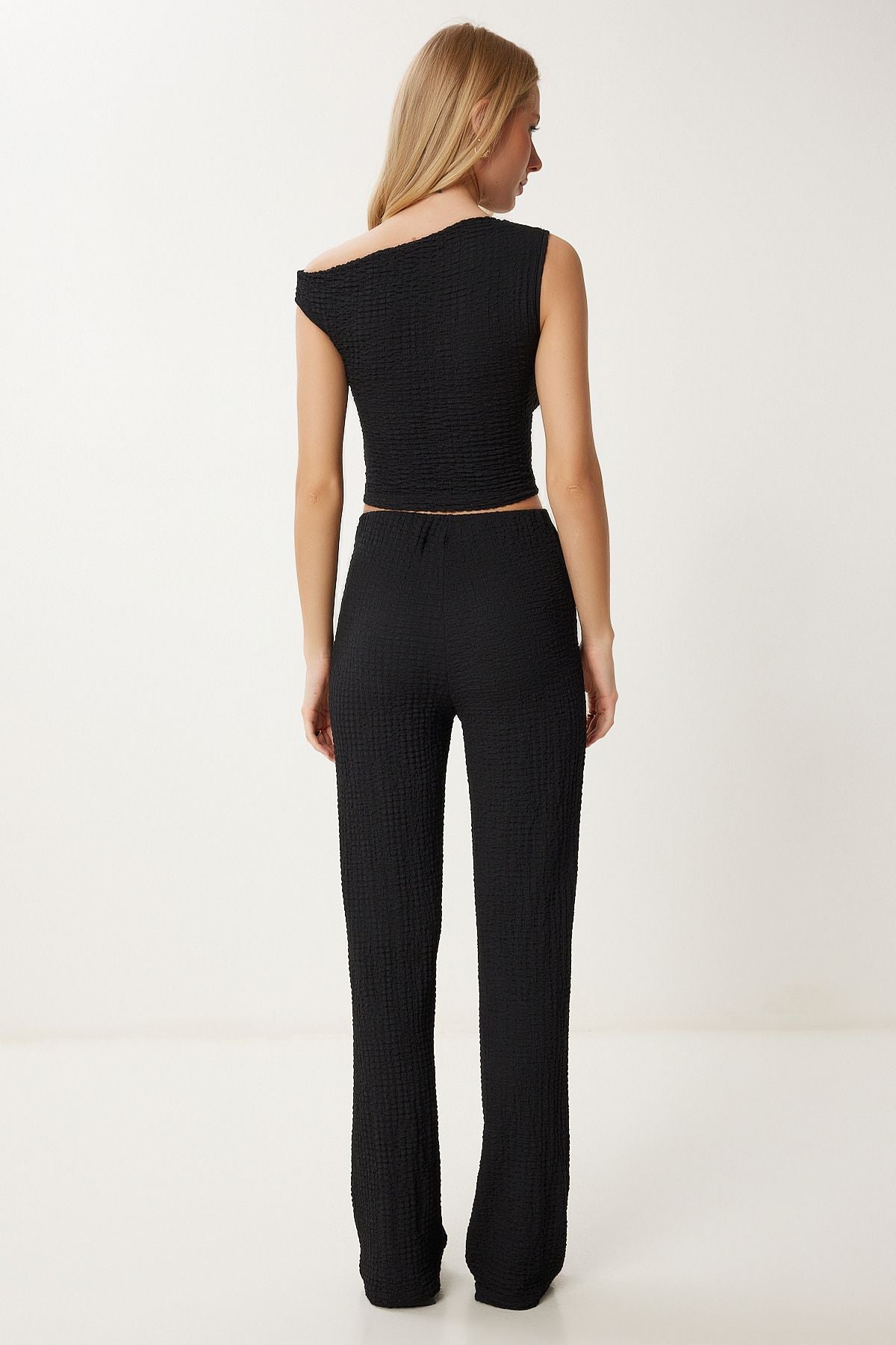 Siyah Dokulu Yazlık Bluz Pantolon Takım FW00009