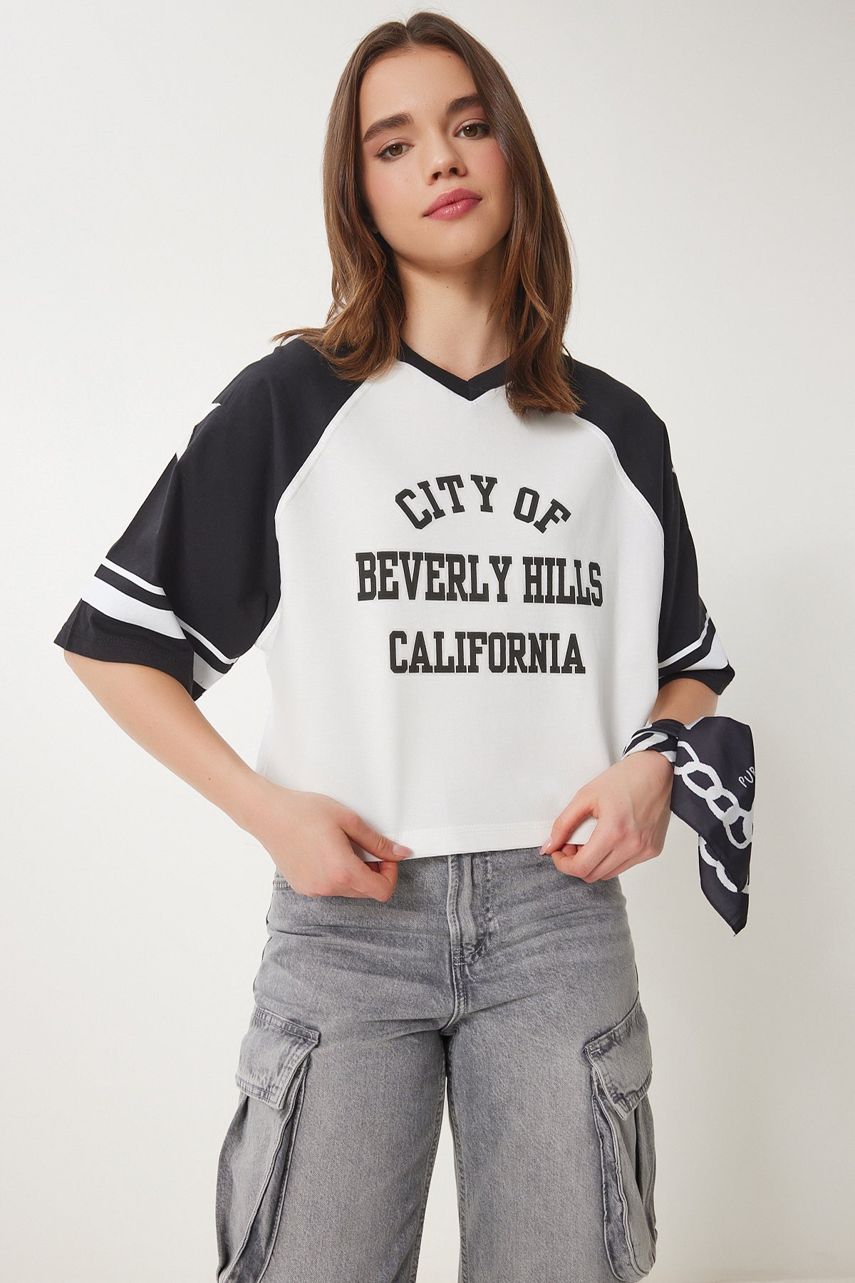 Siyah Beyaz Sloganlı Pamuklu Örme T-Shirt CR00462