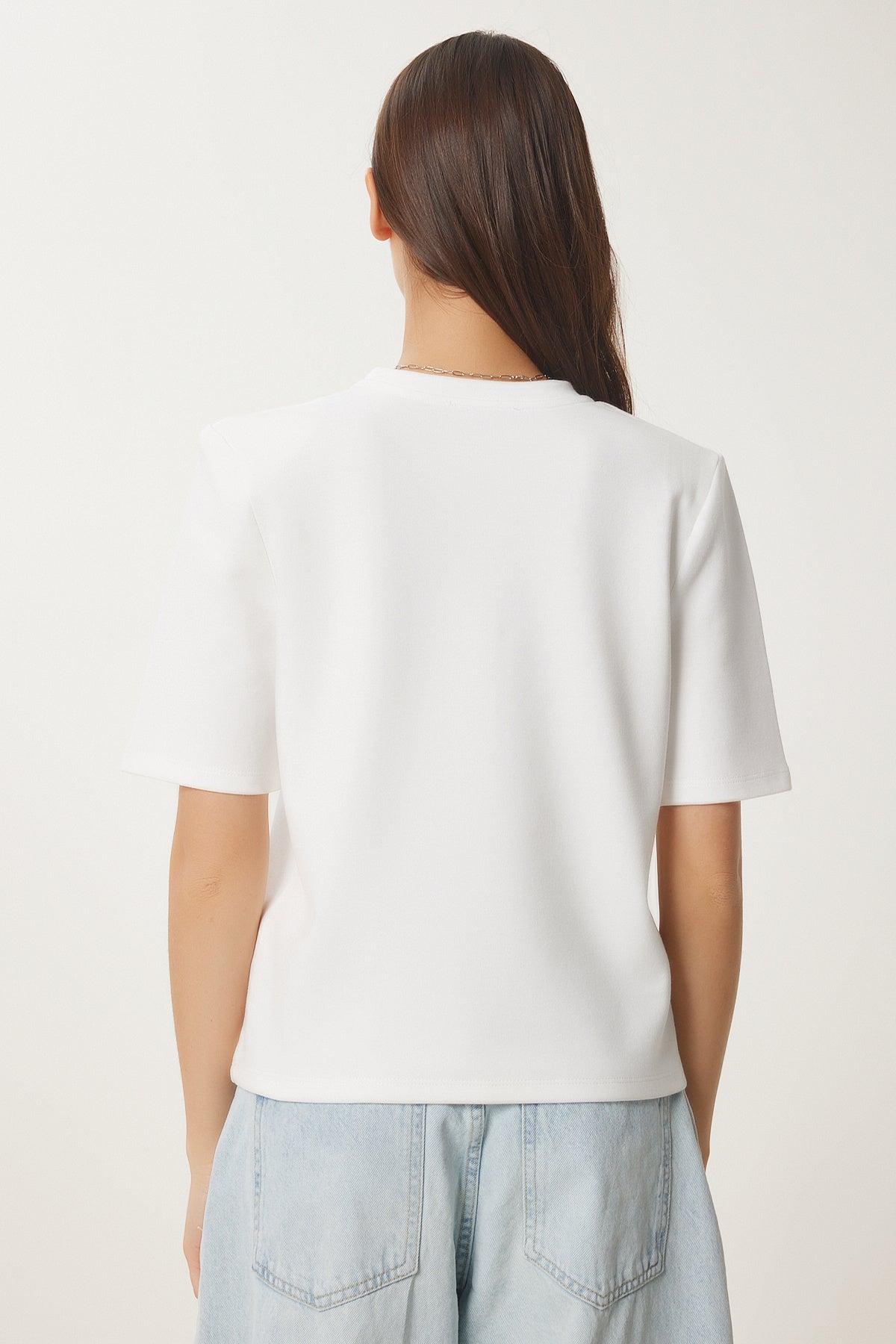 Beyaz Vatkalı Pamuklu Örme T-Shirt DZ00121