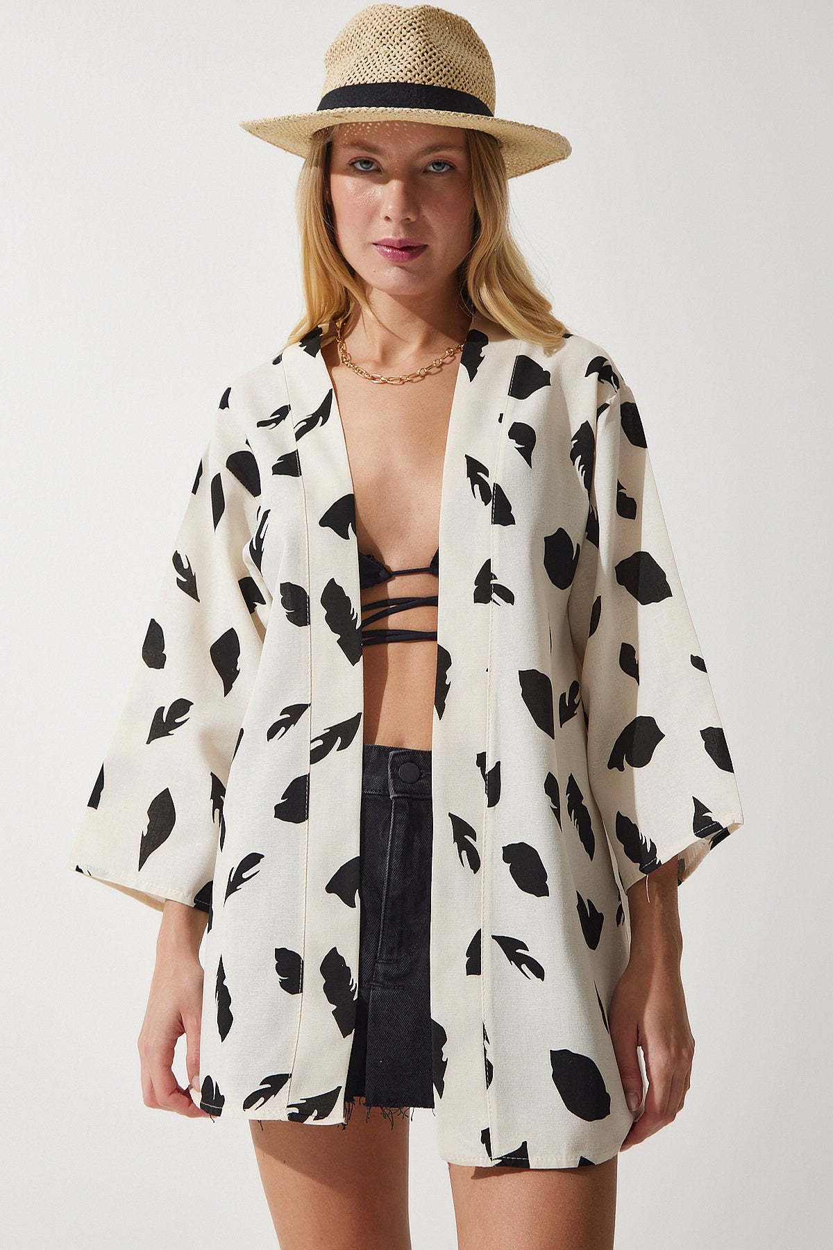 Bej Siyah Desenli Keten Viskon Kimono BH00381