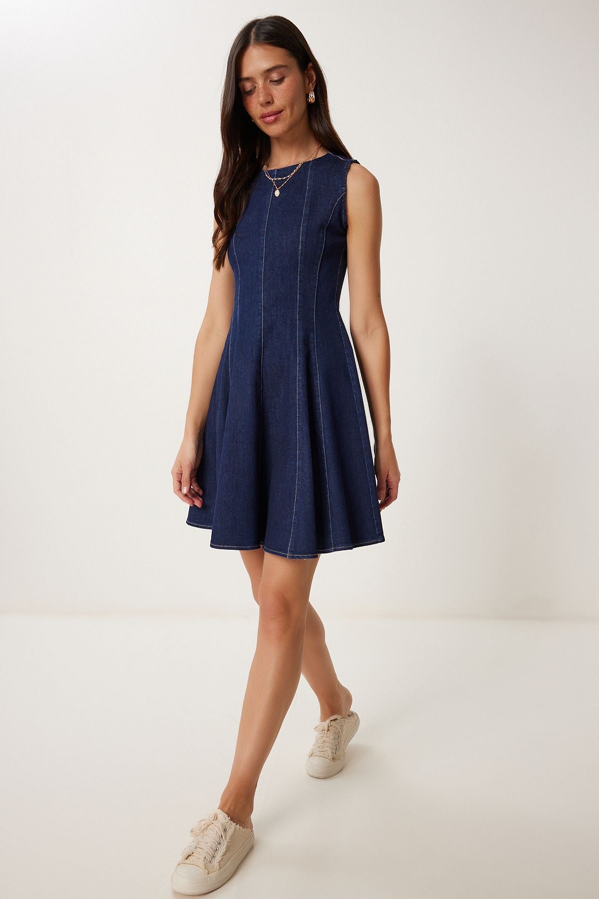 Koyu Mavi Volanlı Mini Denim Elbise KQ00012