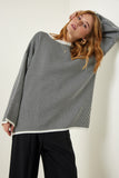 Siyah Beyaz Çizgili Oversize Triko Kazak YY00196